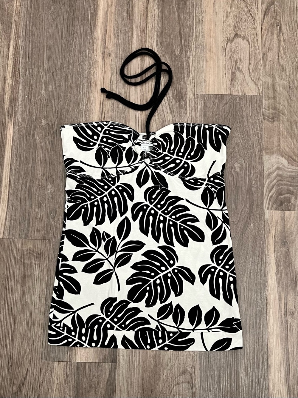 Y2k American Eagle tropical print halter top | Size Medium